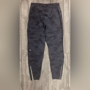 Lululemon Surge Joggers (Black Camo) NWOT
